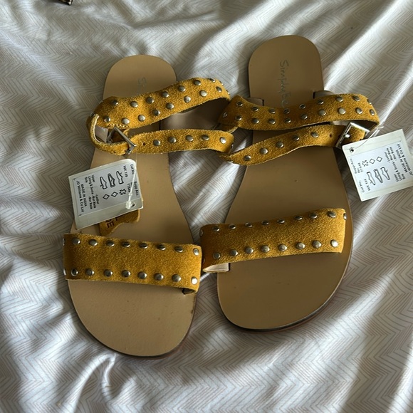 Simply Be Shoes - Simply Be Yellow Suede Studded Sandals - 6.5 NWT
